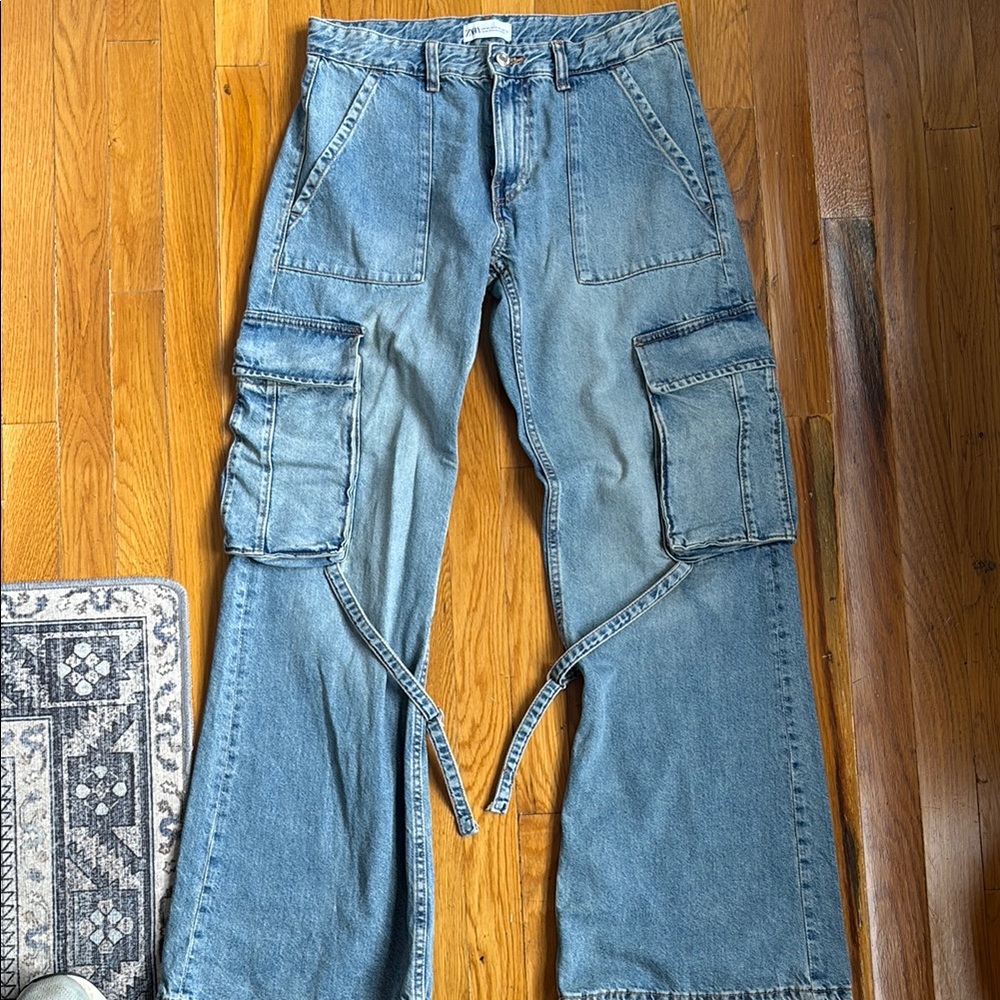 Zara women’s  Blue Cargo Jeans